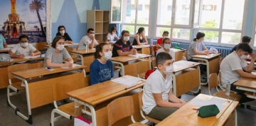 Prof. Dr. Ahmet Saltık: Okulların açılması korkunç bir facia olur