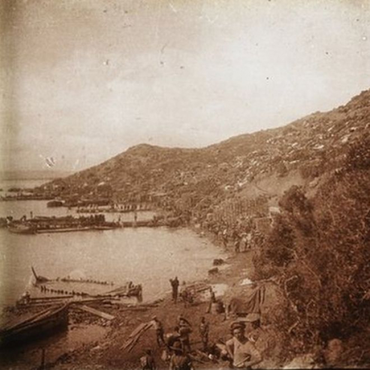 Anzak Koyu'nun güneyden görünüşü, Haziran 1915


