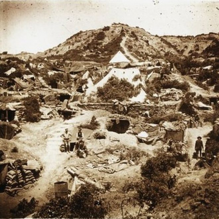 Hain Tepe'nin arkasında Anzaklara ait ordu karargahı, Mayıs 1915


