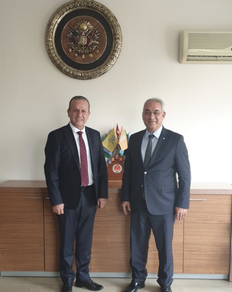 DSP Genel Başkanı Önder Aksakal, KKTC'nin 37.Kuruluş kutlamaları kapsamında gittiği KKTC'de Büyükelçi Ali Murat BAŞÇERİ, YDP Genel Başkanı Prof.Dr.Erhan ARIKLI, DP Genel Başkanı Fikri ATAOĞLU ve UBP Genel Başkan Vekili Ersan SANER'i ziyaret etti