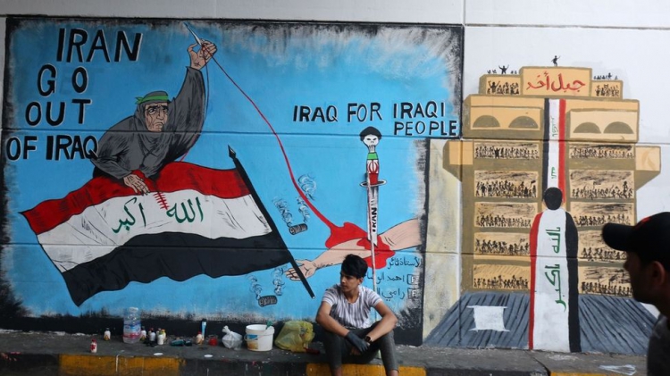 Irak Bağdat’ın protesto üssü olan Tahrir Meydanında Çoğunlukla kadınlar tarafından üretilen sanat eserleri



