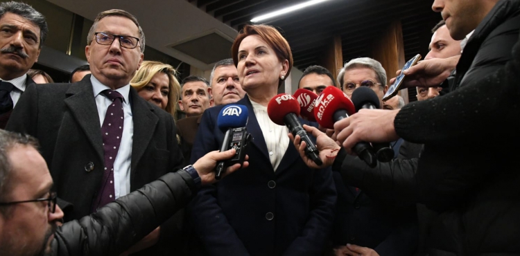 Akşener'den Erdoğan'a: O gülerken biz kavrulduk