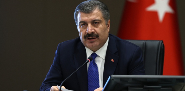 Bakan Koca: 1000 kişiden 2,5'inde korona pozitif!