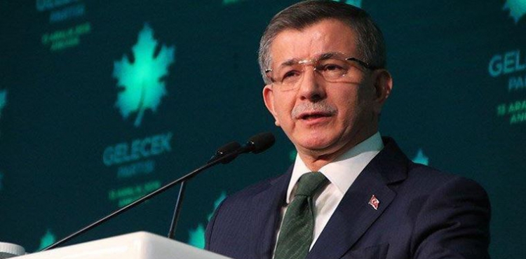 Davutoğlu: Yakınları refah içerisinde yaşıyorlar