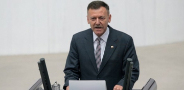 Aytuğ Atıcı, CHP Genel Başkanlığı için adaylığını açıkladı