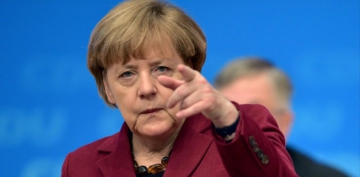 Merkel: Mültecilerin sırtından AB'ye baskı kabul edilemez