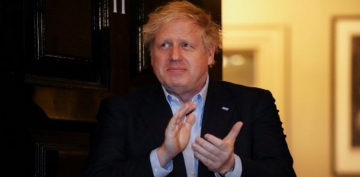 İngiltere Başbakanı Boris Johnson hastaneye kaldırıldı