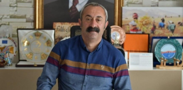 Komünist başkandan sevindirici haber