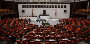 Meclis Başkanlığı'na 5 aday