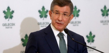 Davutoğlu: İktidar darbecilerle kol kola