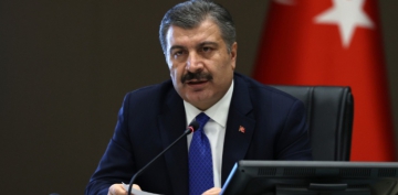 Bakan Koca: 1000 kişiden 2,5'inde korona pozitif!