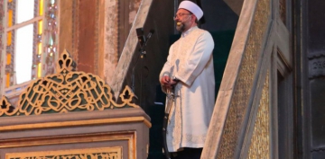 'Lanet' bir yerde silindi, bir yerde kaldı!