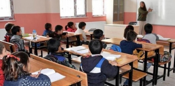 'Okulların açılmasıyla ilgili yeni kararlar alınabilir'