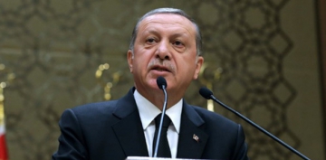 AK Parti, Diyarbakır'da 12 ilçe başkanının istifasını istedi