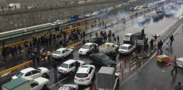 İran protestolarında 106 kişi öldürüldü