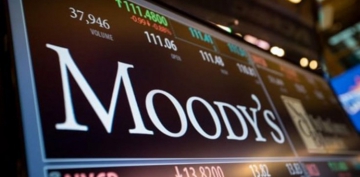 Moody's 13 bankanın kredi notunu düşürdü