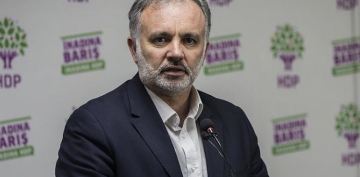 Ayhan Bilgen istifa edeceğini duyurdu