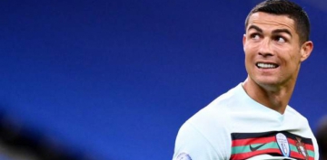 Cristiano Ronaldo'nun koronavirüs testi pozitif çıktı