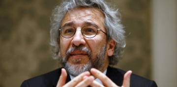 Can Dündar'a 35 yıl hapis cezası istendi
