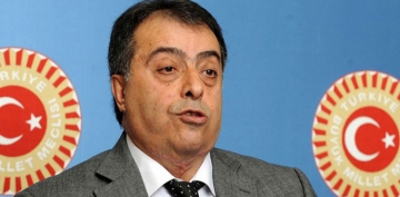 Eski Sağlık Bakanı Osman Durmuş beyin kanaması geçirdi