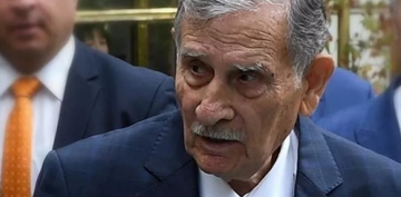 Eski başbakanlardan Yıldırım Akbulut hastaneye kaldırıldı