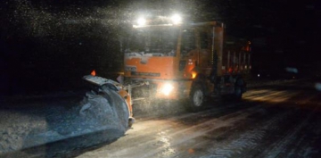 45 yerleşim yerinde yollar kapandı