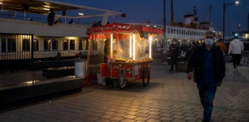 Hafta sonu sokağa çıkma yasağı bu akşam başlıyor