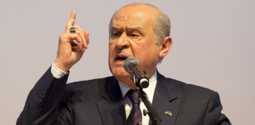Bahçeli koronavirüs aşısı yaptırma kararı aldı