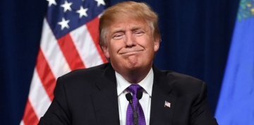 Twitter'ın ardından Facebook da Trump'ın hesabını geçici olarak blokladı