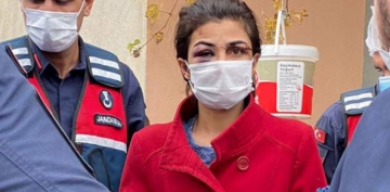 Melek İpek'e destek yağıyor...