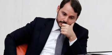 Albayrak döneminin üç bakan yardımcısından ikisi görevden alındı