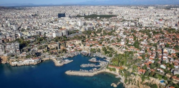 Yabancılar her 5 konuttan birini Antalya'dan aldı