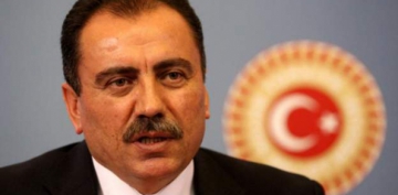 Eski Vali ve Emniyet Müdürüne 1 yıl 2'şer ay hapis