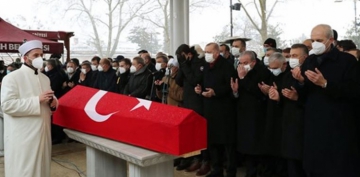 Altaylı'dan Ak Parti'ye 'Kadir Topbaş' tepkisi