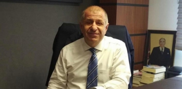 Ümit Özdağ İYİ Parti'den istifa etti