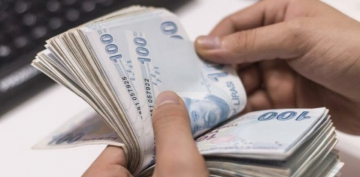 Faiz ödemesi ilk iki ayda zirve yaptı