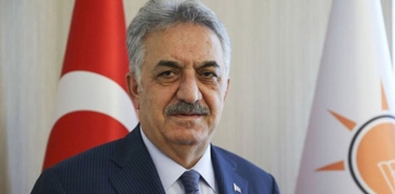 Hayati Yazıcı: Seçim barajı 5 ile 10 arasında olacak