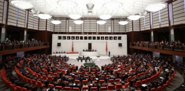 Milletvekilleri kullanmadıkları posta parasını geri istedi