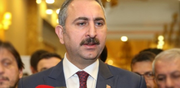 Adalet Bakanı'ndan kadın yönelik şiddet genelgesi