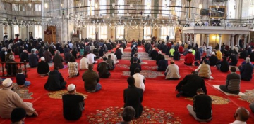 Bayram namazı saatleri belli oldu