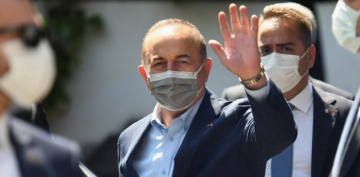 Çavuşoğlu'na Yunanistan'dan azınlık tepkisi