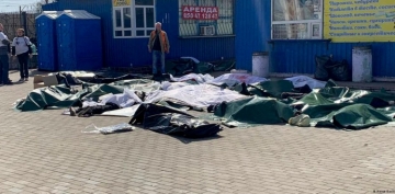 Ukrayna'da tren istasyonu vuruldu