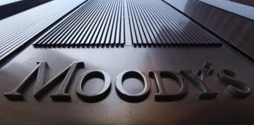 Moody’s, Türkiye’nin kredi notunu düşürdü
