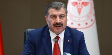 Sağlık Bakanı Koca: Asistan doktorlar ayda 8 nöbetten fazlasını tutmayacak
