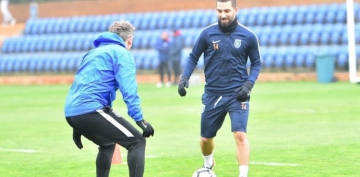 Başakşehir'de Arda Turan ile yollar ayrıldı