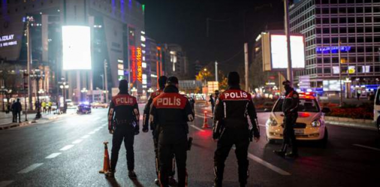 Hafta sonu kısıtlamasında 9 bin 583 kişiye ceza