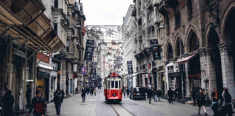 Türkiye genelinde sokağa çıkma kısıtlaması sona erdi