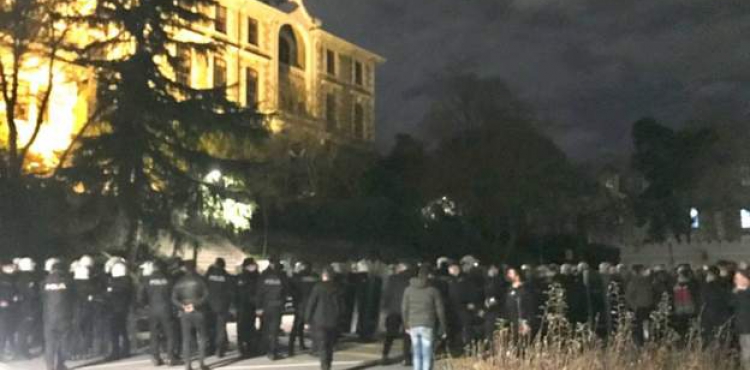 İstanbul Valiliği: Boğaziçi Üniversitesi eylemlerinde 159 kişi gözaltına alındı