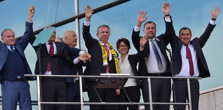 Mansur Yavaş: YKS ücretlerini karşılayacağız