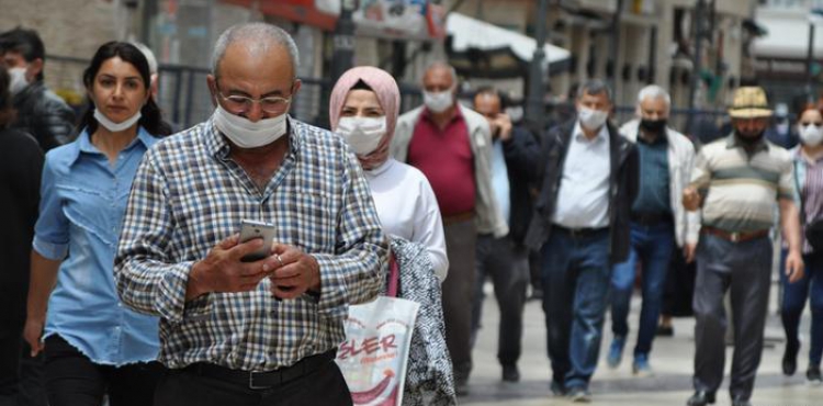 Üç farklı ilde yeni koronavirüs kısıtlamaları